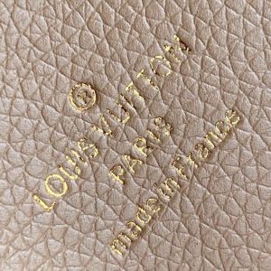 Louis Vuitton BAG - Image 3