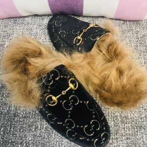 Gucci Princetown Velvet Slippers - Image 6