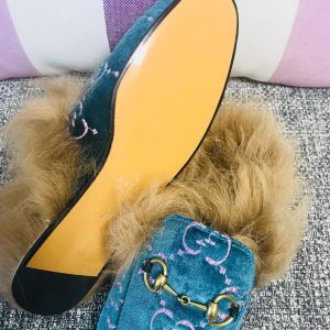 Gucci Princetown Velvet Slippers - Image 3