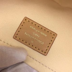 Louis Vuitton MINI LUGGAGE - Image 3