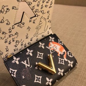 Louis Vuitton TWIST Wallet - Image 5