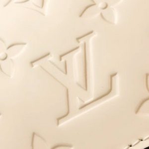 Louis Vuitton Wynwood - Image 3