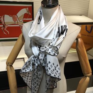 Louis Vuitton Scarf - Image 6