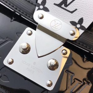 Louis Vuitton Wynwood - Image 7