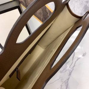 Gucci Tote - Image 4