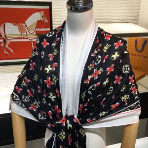 Louis Vuitton Scarf - Image 7