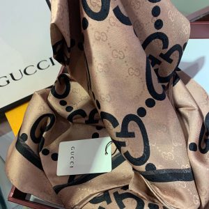 Gucci Scarf - Image 8