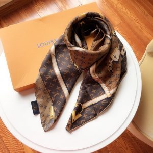 Louis Vuitton Scarf - Image 3