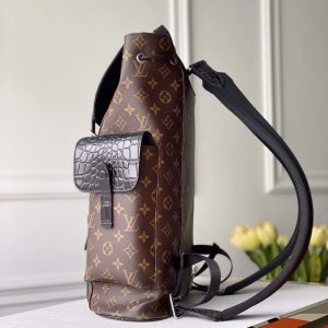 LOUIS VUITTON Backpack - Image 8