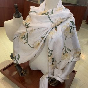 Gucci Scarf - Image 4