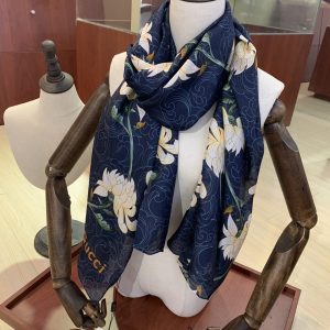 Gucci Scarf - Image 4