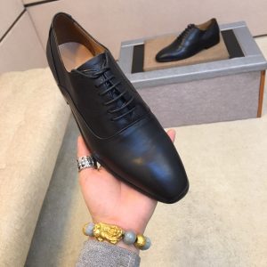 Louis Vuitton Shoes - Image 9