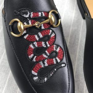 Gucci Princetown Leather Slippers - Image 6