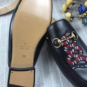 Gucci Princetown Leather Slippers - Image 3