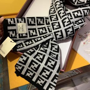 FENDI Scarf - Image 7