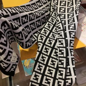 FENDI Scarf - Image 5
