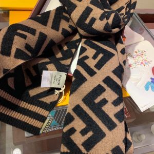 FENDI Scarf - Image 3