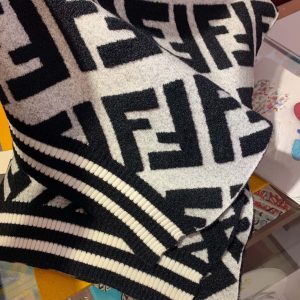 FENDI Scarf - Image 7