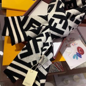 FENDI Scarf - Image 6