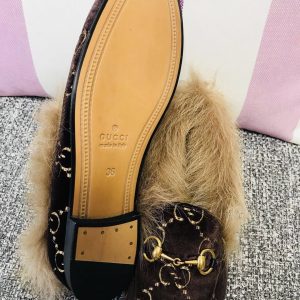Gucci Princetown Velvet Slippers - Image 3