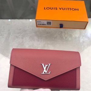 Louis Vuitton Wallet - Image 9
