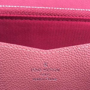 Louis Vuitton Wallet - Image 6