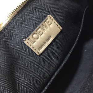 Loewe Puzzle - Image 3