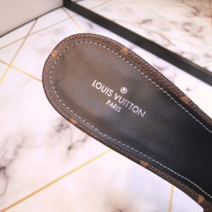 LOUIS VUITTON Lock Sandals - Image 5