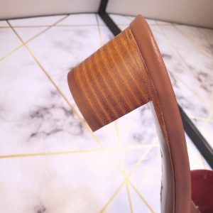 LOUIS VUITTON Lock Sandals - Image 3