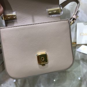 Chloé C Shoulder Bags - Image 3