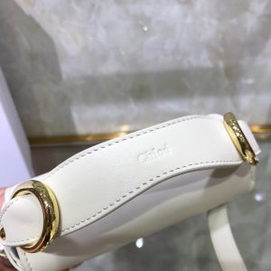 Chloé C Shoulder Bags - Image 8