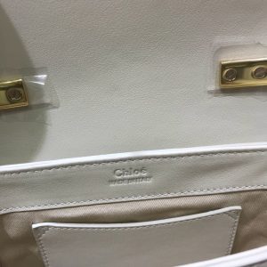 Chloé C Shoulder Bags - Image 3