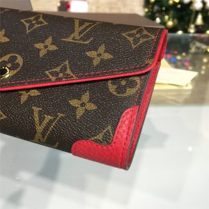 LOUIS VUITTON WALLET - Image 5