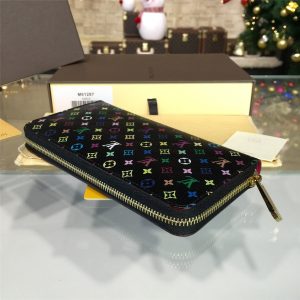 LOUIS VUITTON ZIPPY - Image 3