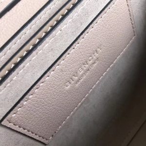 Givenchy GV3 Shoulder Bag - Image 5