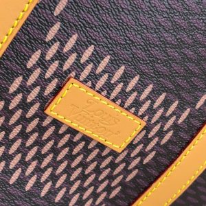 LOUIS VUITTON Backpack - Image 6