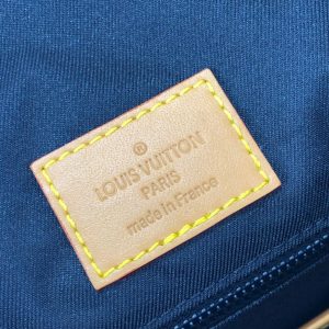 LOUIS VUITTON Backpack - Image 4