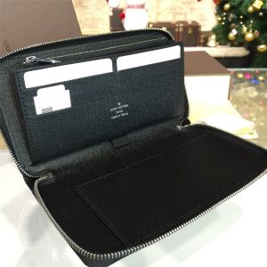 LOUIS VUITTON ZIPPY - Image 9