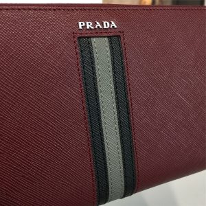 Prada Wallet - Image 5