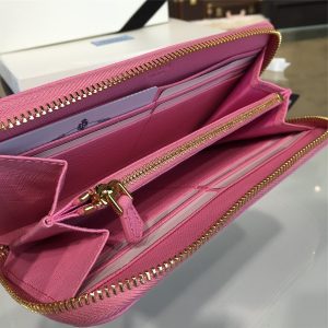 Prada  wallet - Image 9