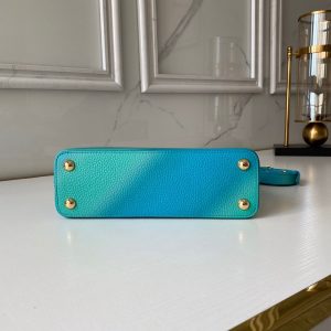 Louis Vuitton CAPUCINES - Image 4