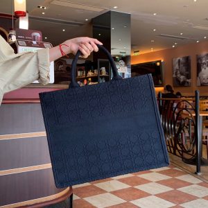 Dior book tote - Image 8