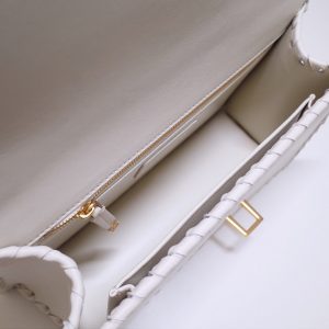 DIOR 30 MONTAIGNE - Image 4