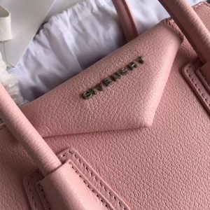 Givenchy Antigona Bag Small - Image 9