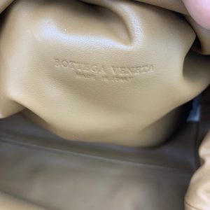 BOTTEGA VENETA Pouch - Image 8