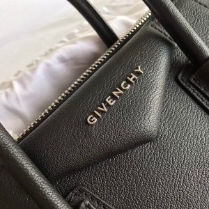 Givenchy Antigona Bag Small - Image 9