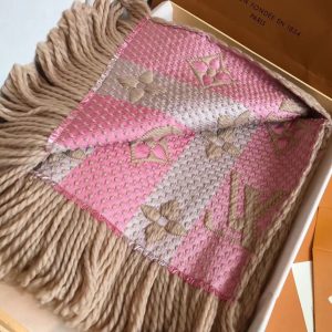 Louis Vuitton Scarf - Image 8