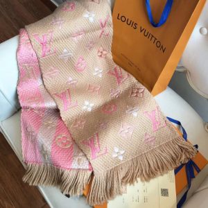 Louis Vuitton Scarf - Image 5