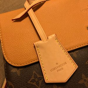 Louis Vuitton VENUS - Image 8