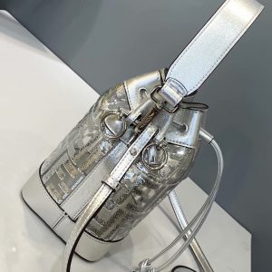 Fendi bucket - Image 5